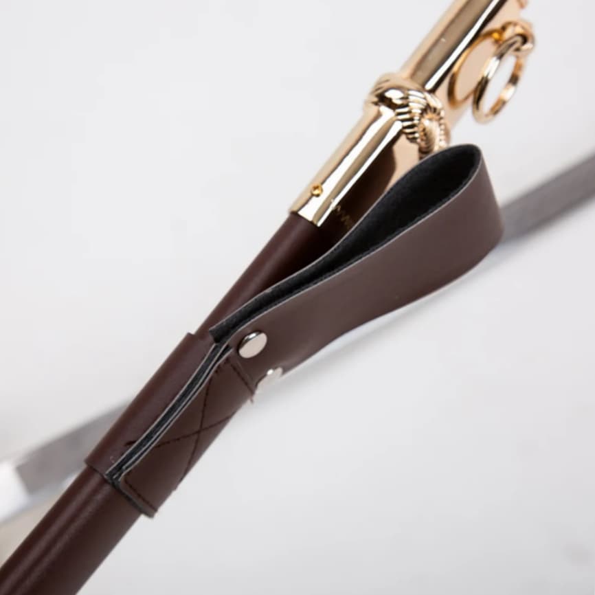 Sabre de commandement courbe