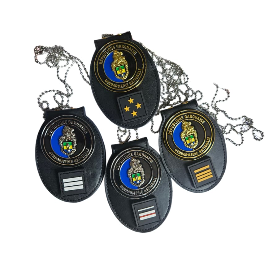 BADGE DE COU POUR CARTE PROFESSIONNELLE